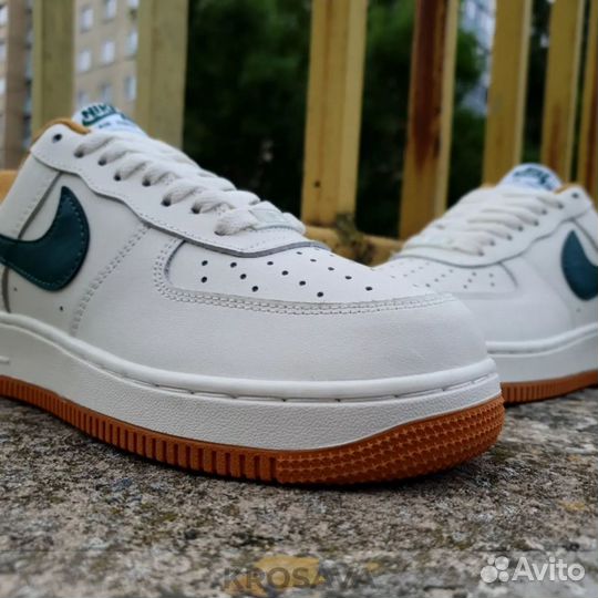 Nike Air Force