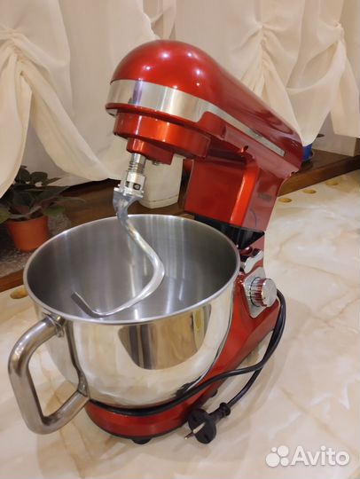 Миксер планетарный кухонный