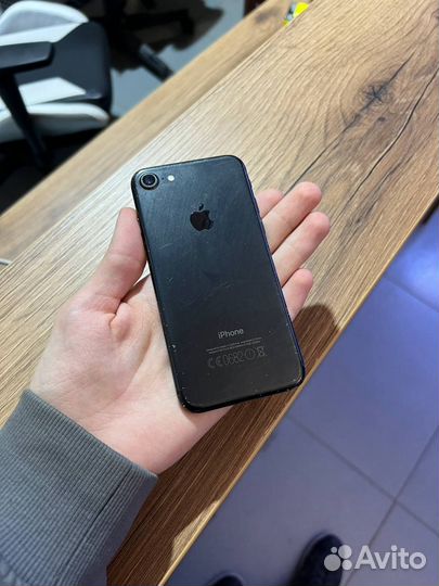iPhone 7, 128 ГБ