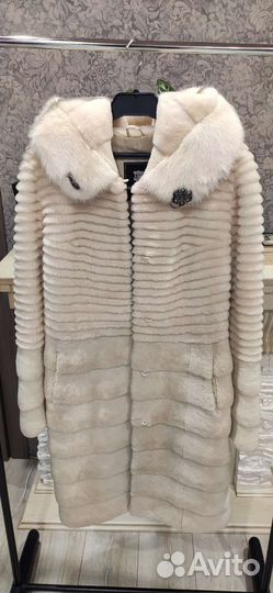 Шуба мутоновая с капюшоном 44 46