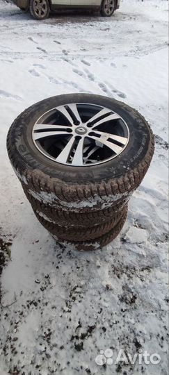 Michelin 215/60 R16 5x114.3