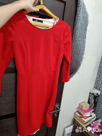 3 платья и футболка Balenciaga