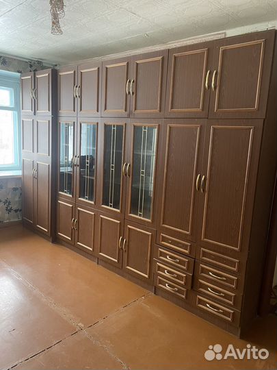 Шкаф стенка