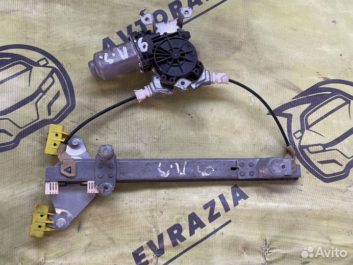 Стеклоподъемник двери задний левый Nissan Qashkai