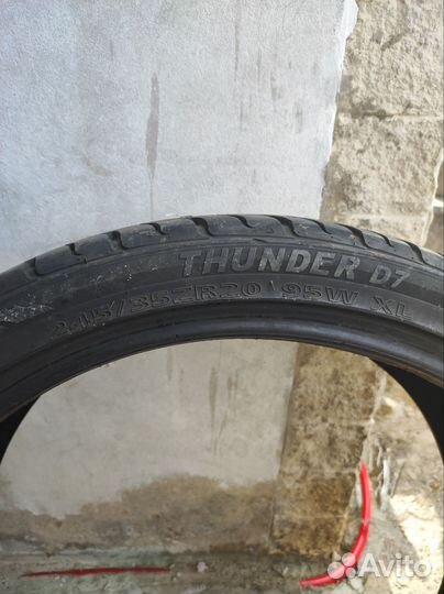 Thunderer Mach III 245/35 R20