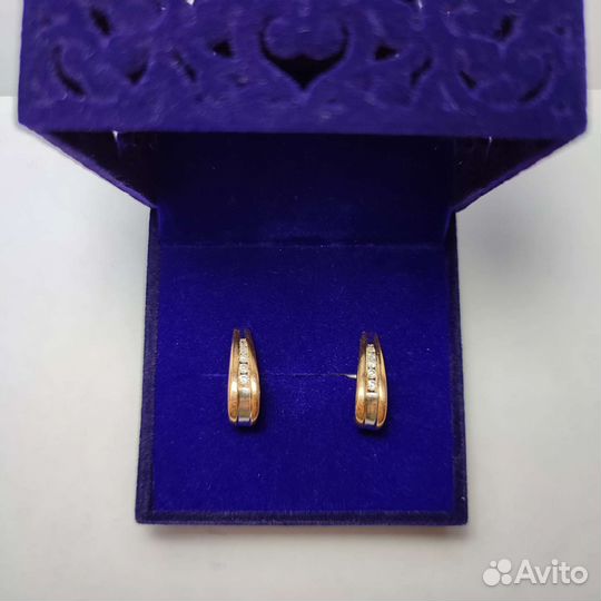 Золотые серьги
