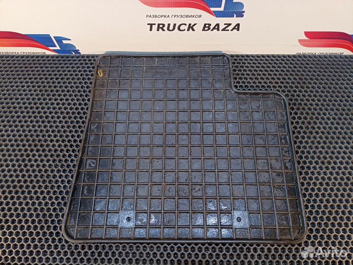 542650 Коврик салонный Разные Грузовики