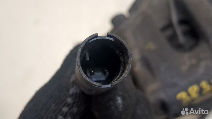 Суппорт BMW 3 E46, 2000