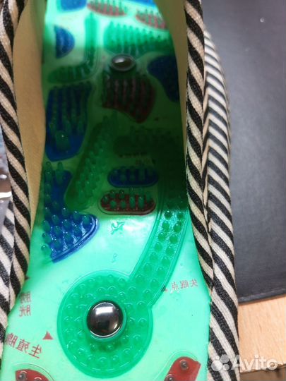 Шлепанцы массажные, единый размер 40-43