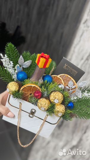 Новогодние подарки коллегам друзьям