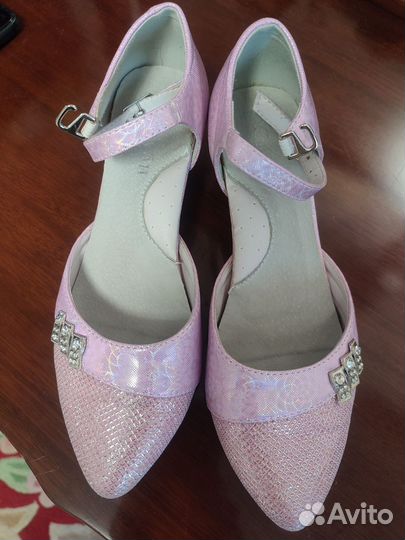 Платье для девочки 128-134