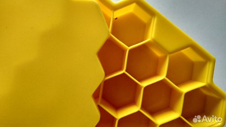 Форма силиконовая для льда с крышкой