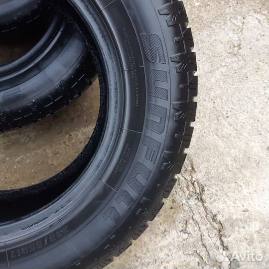 Sunfull Mont-Pro AT786 265/65 R17