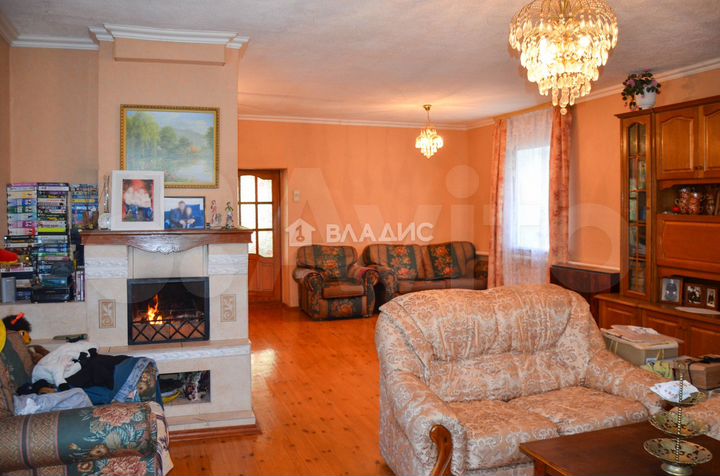 Дом 139 м² на участке 10 сот.