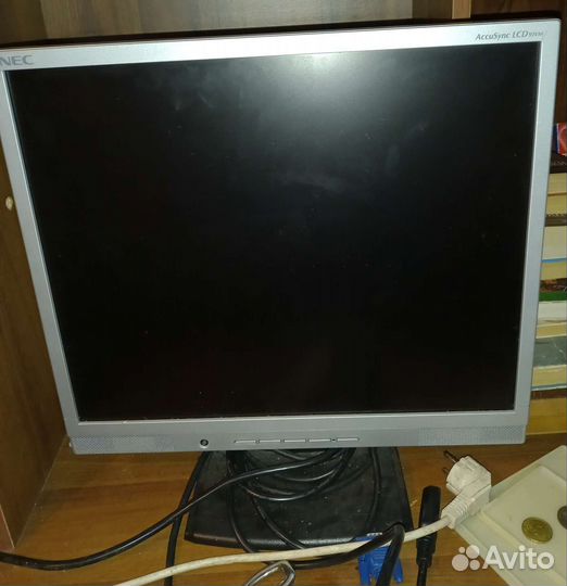 Монитор NEC AccuSync LCD 93VM
