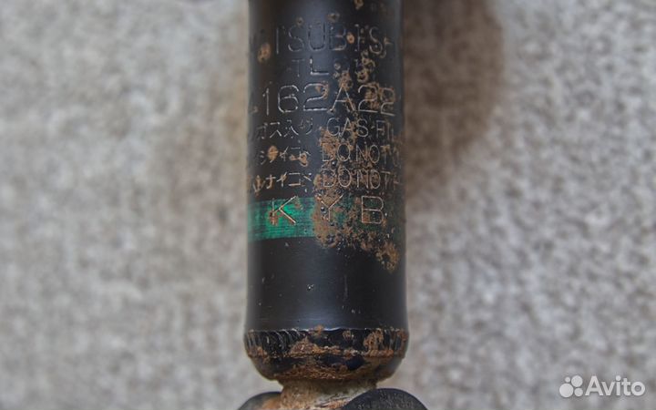 Амортизаторы задние 2 шт от Lancer X оригинал б/у