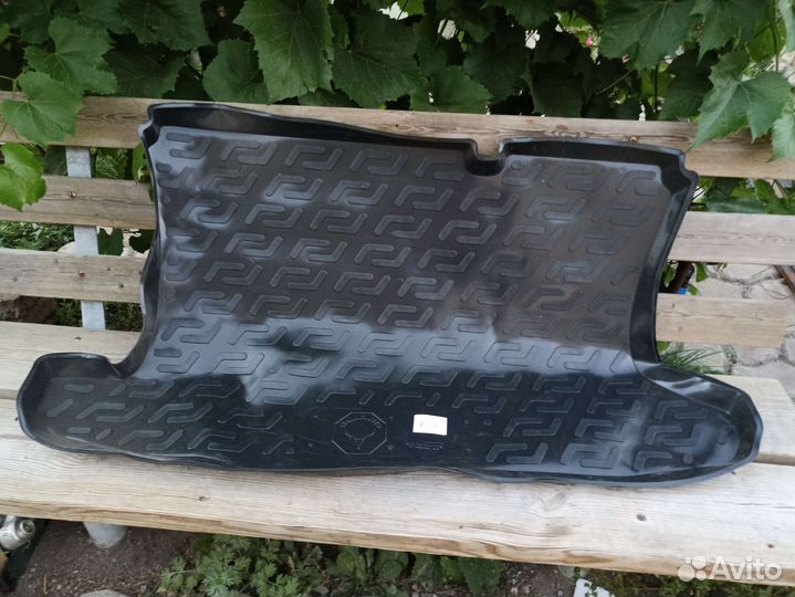 Коврик в багажник Ford Fusion