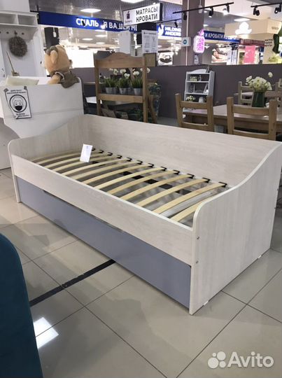 Детская кровать выдвижная выкатная или с ящиком