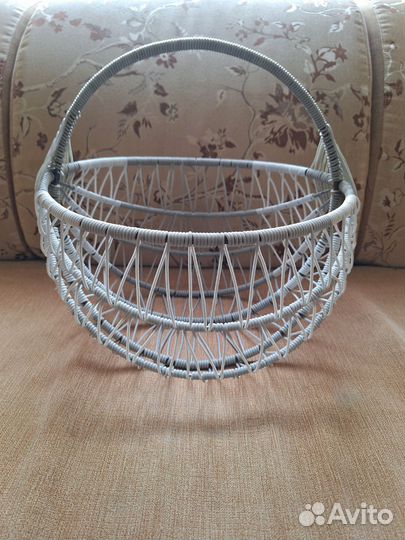 Плетеные корзинки из проволоки
