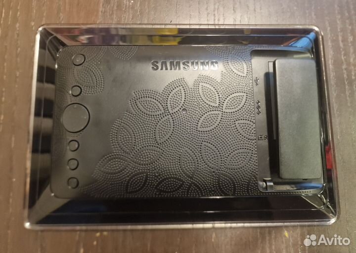 Фоторамка Samsung SPF-87H