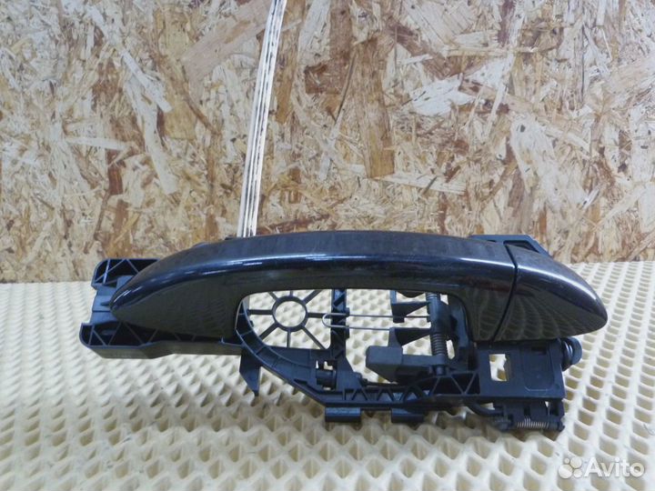 Ручка двери передней наружная правая VW Passat B7 2011-2015 (3C0837886H 3C0837206)