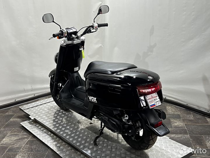 Скутер Yamaha VOX