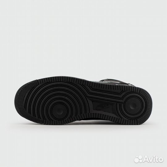 Nike Air Force 1 Mid Black / Wh. Sw. with Fur