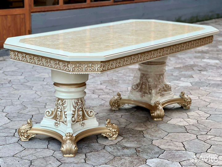 Столы и стулья новые