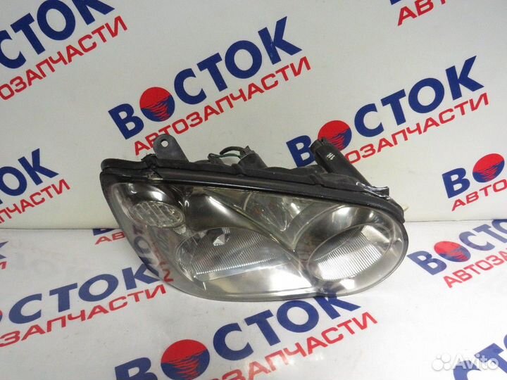 Фара Перед Право subaru impreza GD3, GG3