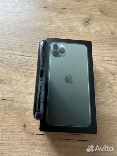 iPhone 11 Pro Max, 64 ГБ