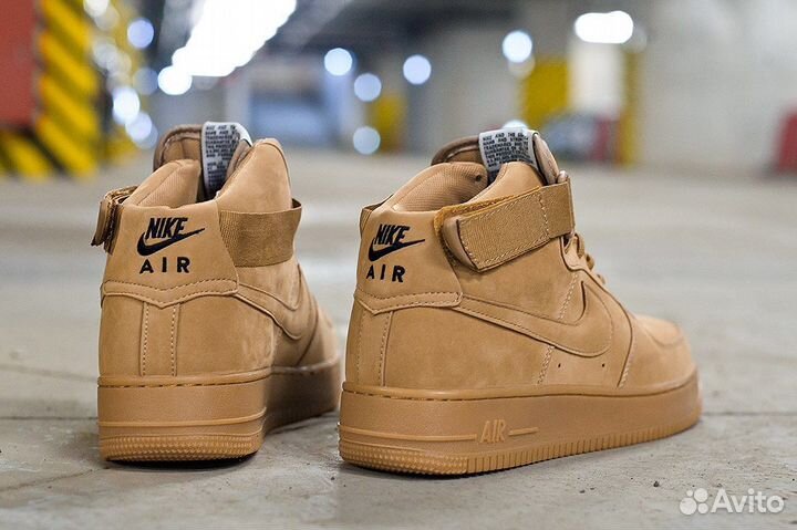 Кроссовки Nike Air Force 1 Mid