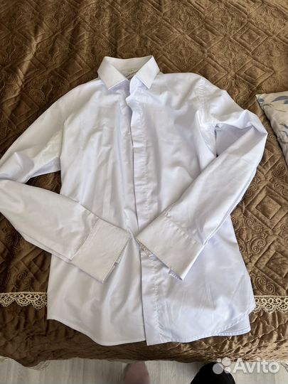 Белые рубашки