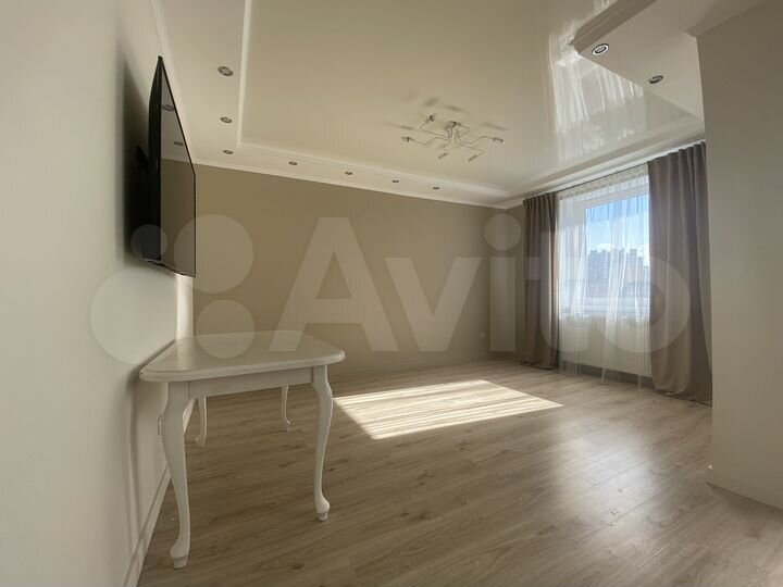 2-к. квартира, 60 м², 5/8 эт.