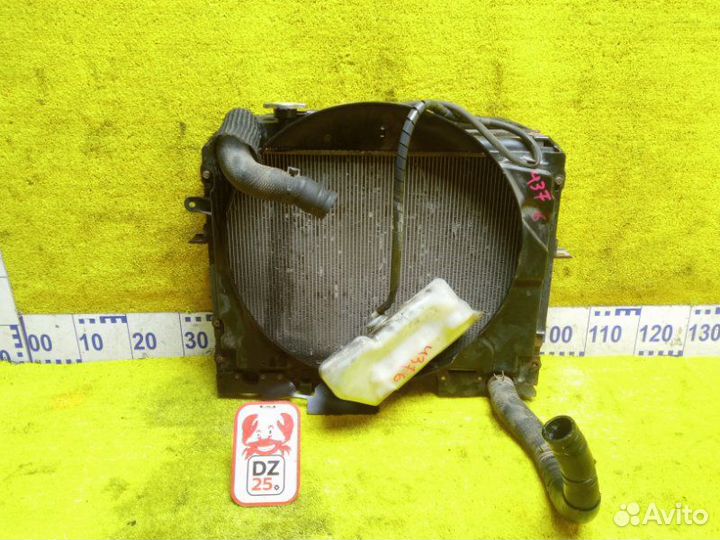 Радиатор основной передний Nissan/Mazda/Mitsubishi