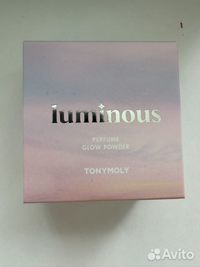 Пудра мерцающим эффектом TonyMoly Glow Powder