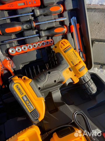 Шуруповерт Dewalt 18v