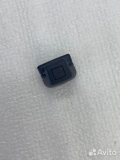 Крючок шторки задний Toyota Camry V70/V75