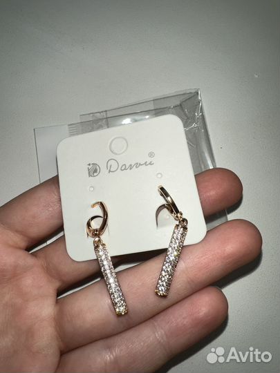 Сережки бижутерия