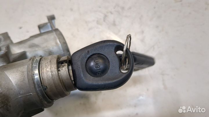 Замок зажигания Volkswagen Transporter 4, 2002