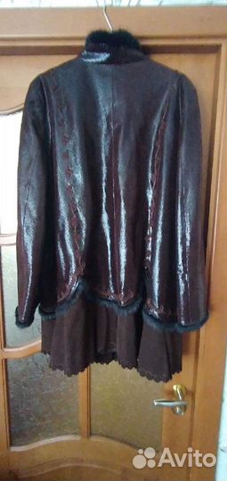 Куртка пиджак женская кожаная 54-56