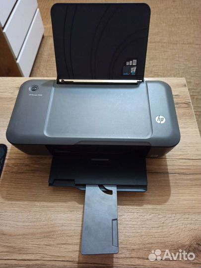 Принтер HP deskjet 1000