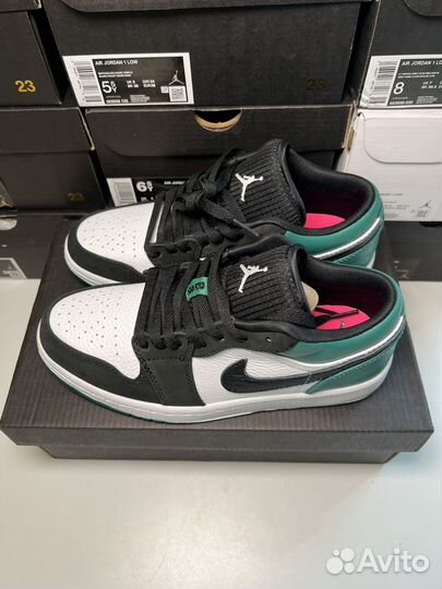 Кроссовки Nike Air Jordan 1 Low Mystic Green