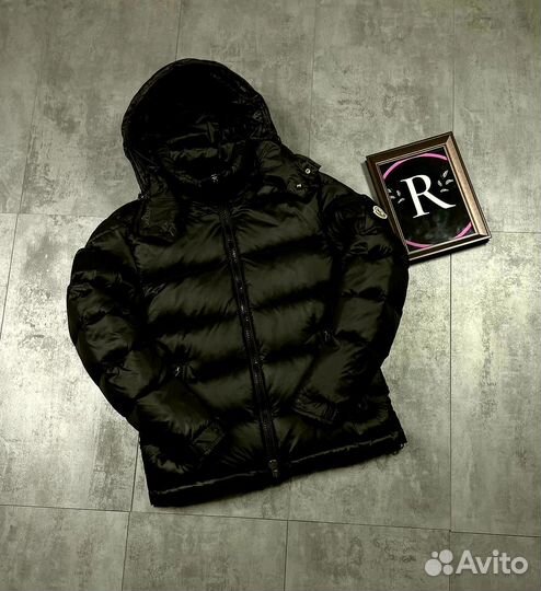 Куртки Moncler теплые