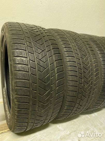 Pirelli Scorpion Winter 285/40 R21 109V