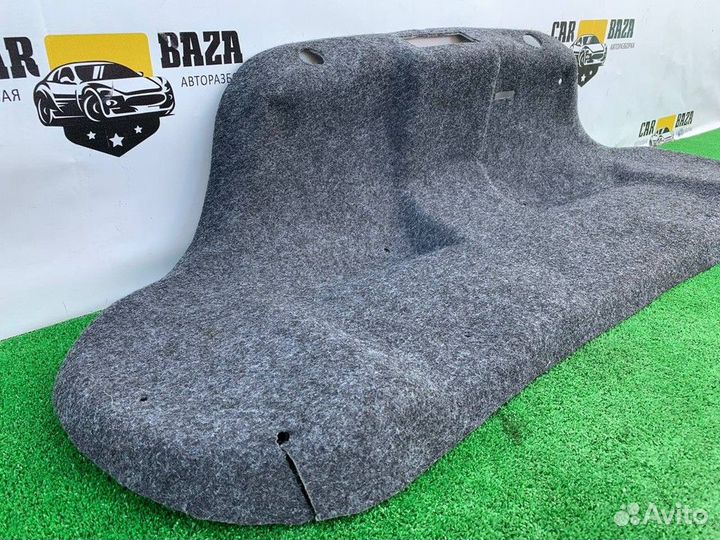 Обшивка крышки багажника Ford Mustang