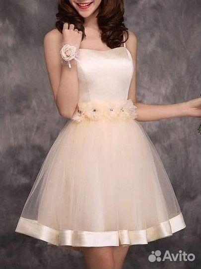 Платье на выпускной в школу
