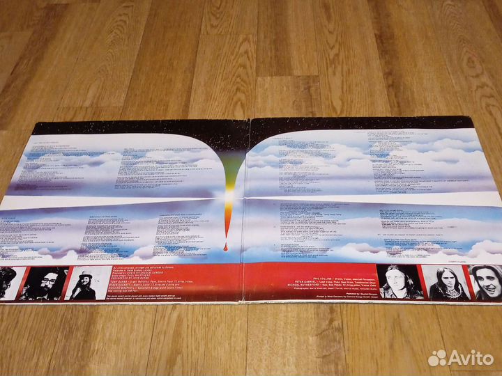 Обложка от альбома Genesis