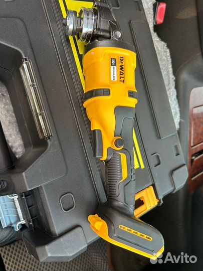 Набор инструментов гайковерт и ушм dewalt 2в1