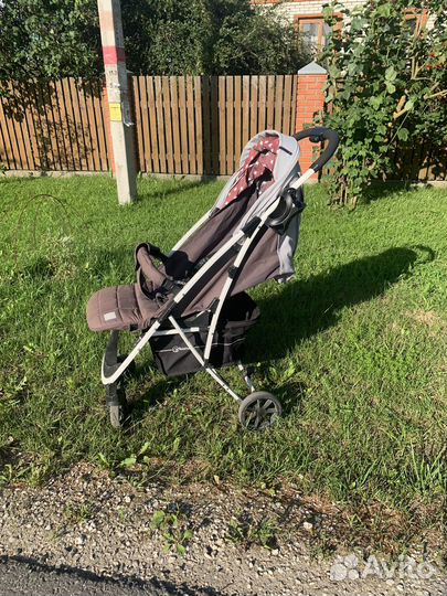 Прогулочная коляска rant largo star