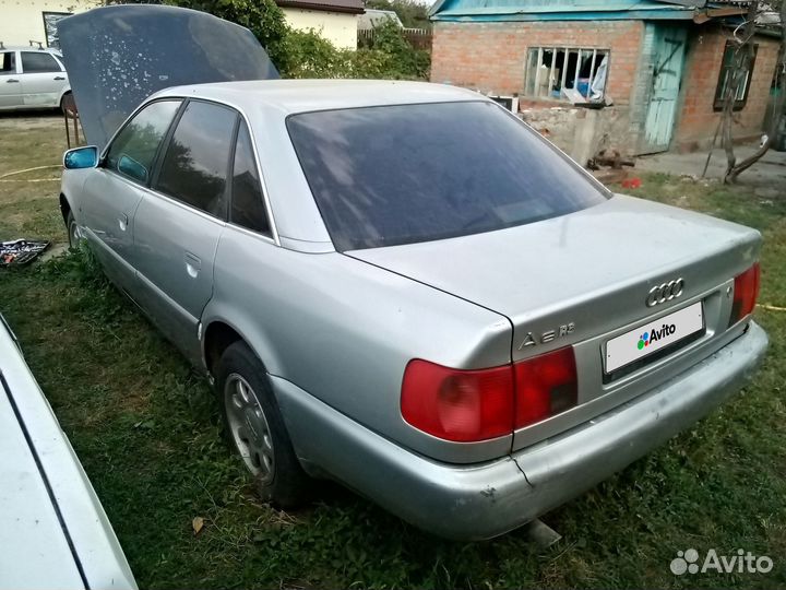 Audi A6 2.6 AT, 1997, 150000км